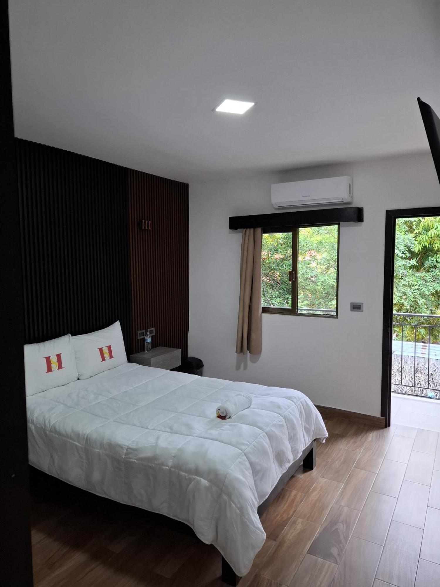 Hotel Sevilla Palenque Exterior photo